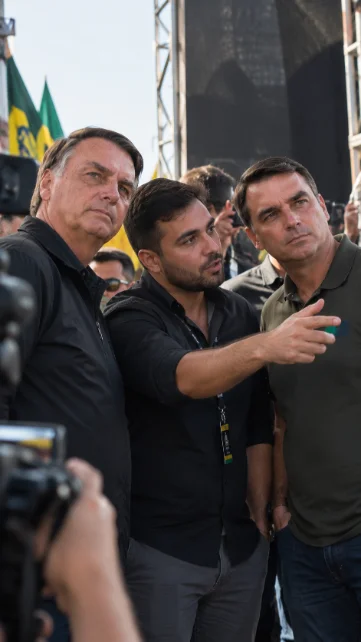 Exemplo de montagem: campanha